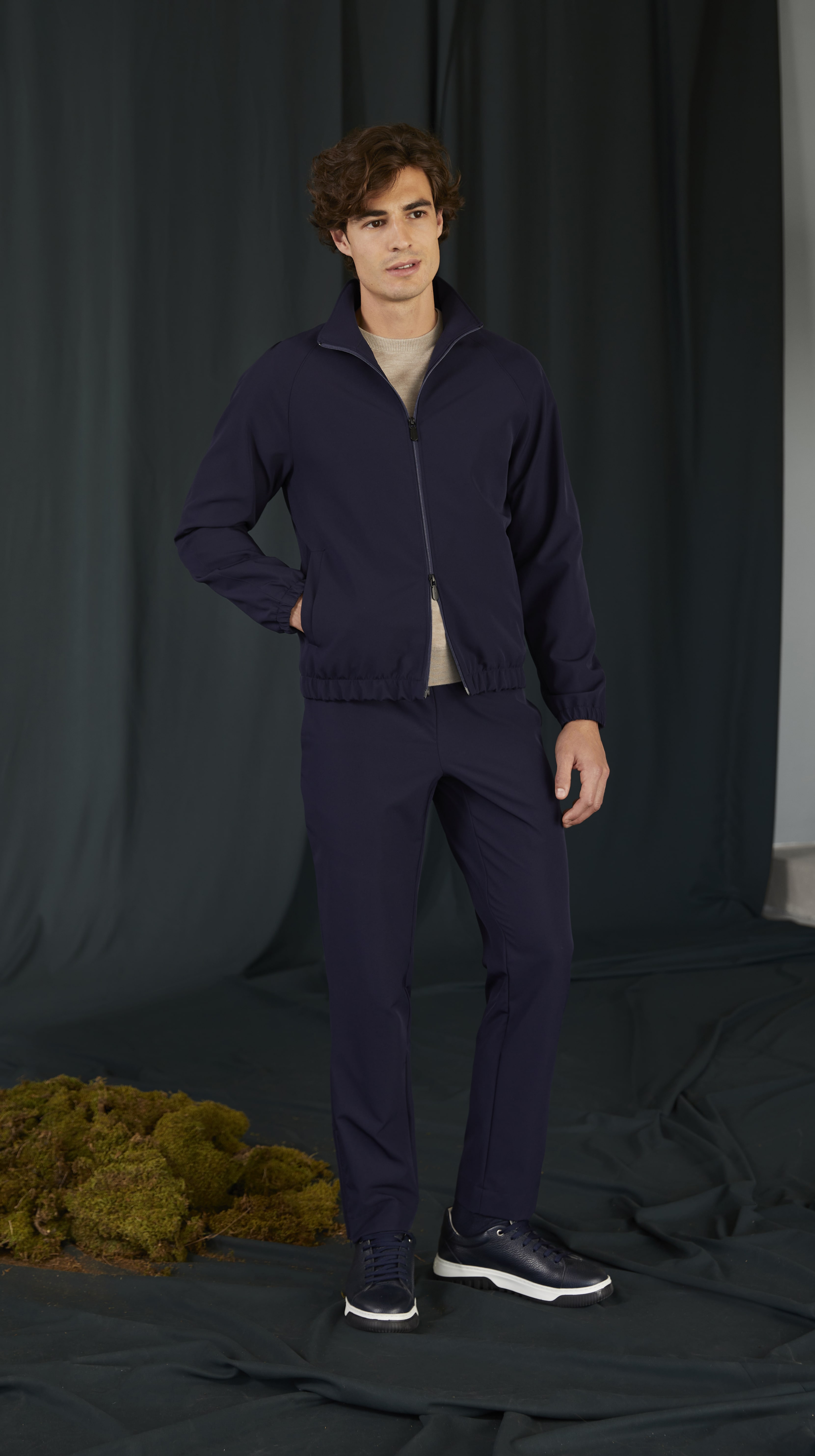 GNCR2829-min.jpg (657 KB)