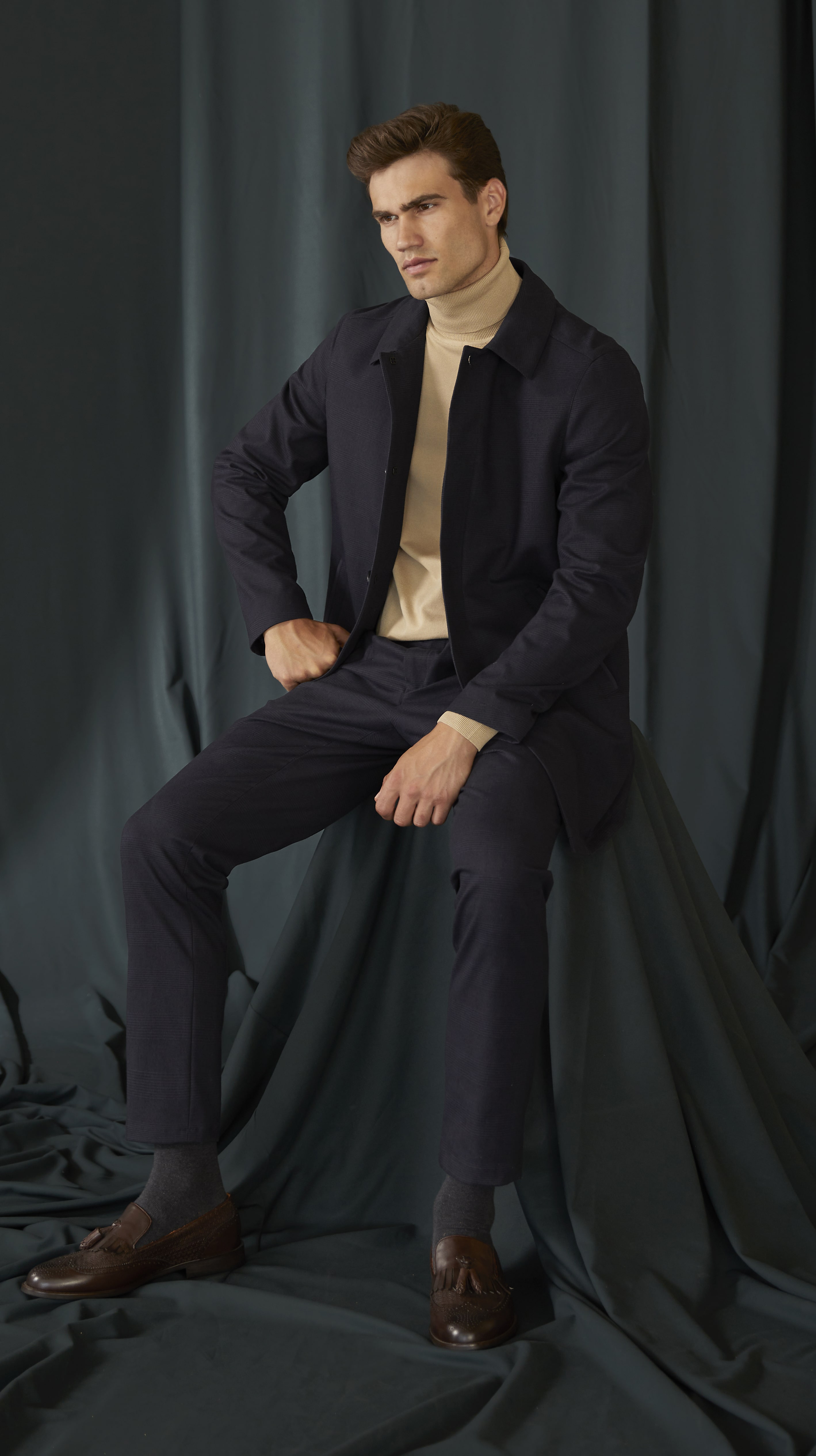 GNCR2996-min.jpg (620 KB)